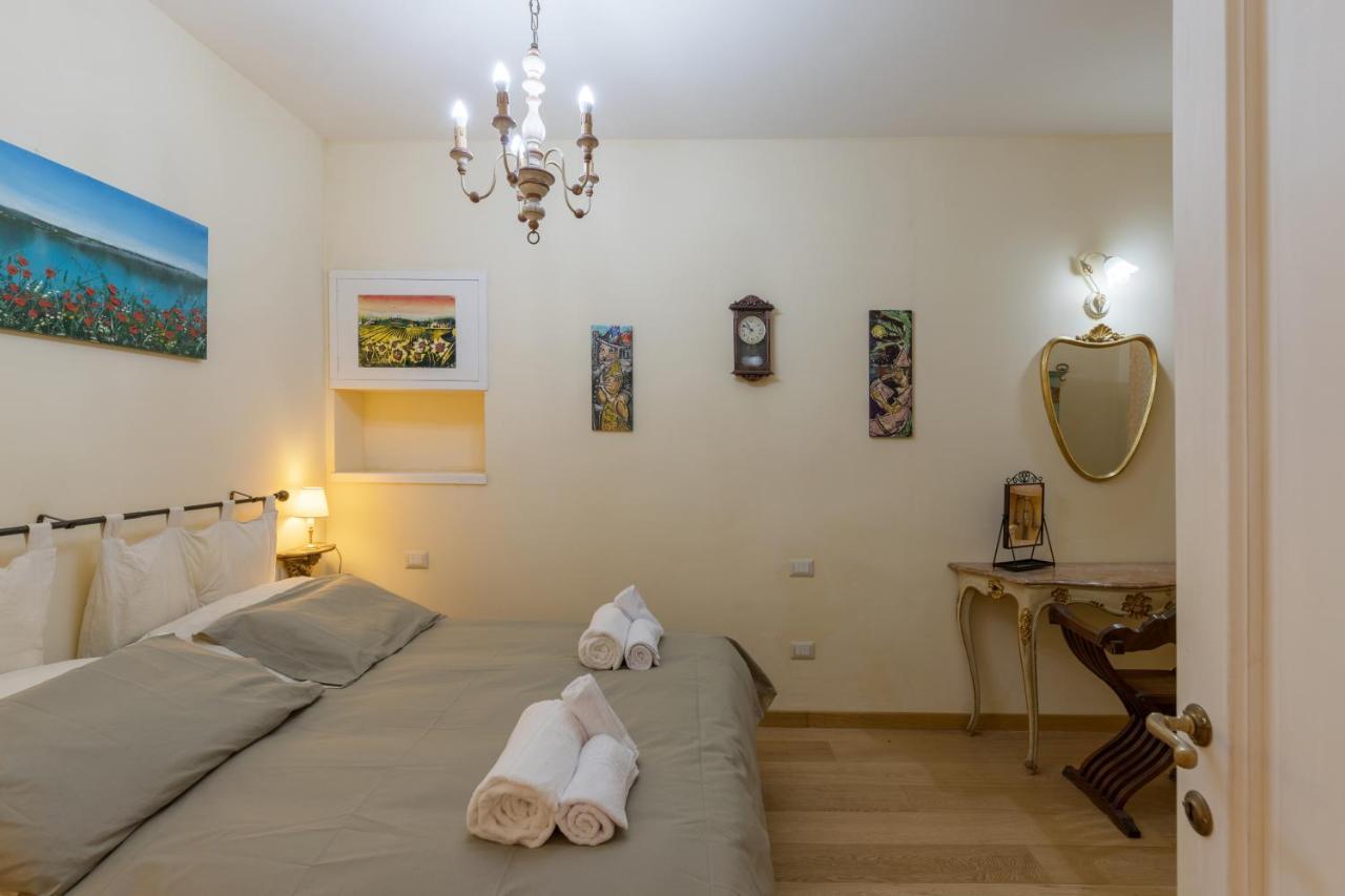 Pinocchio' S House In The Center Of Appartement *